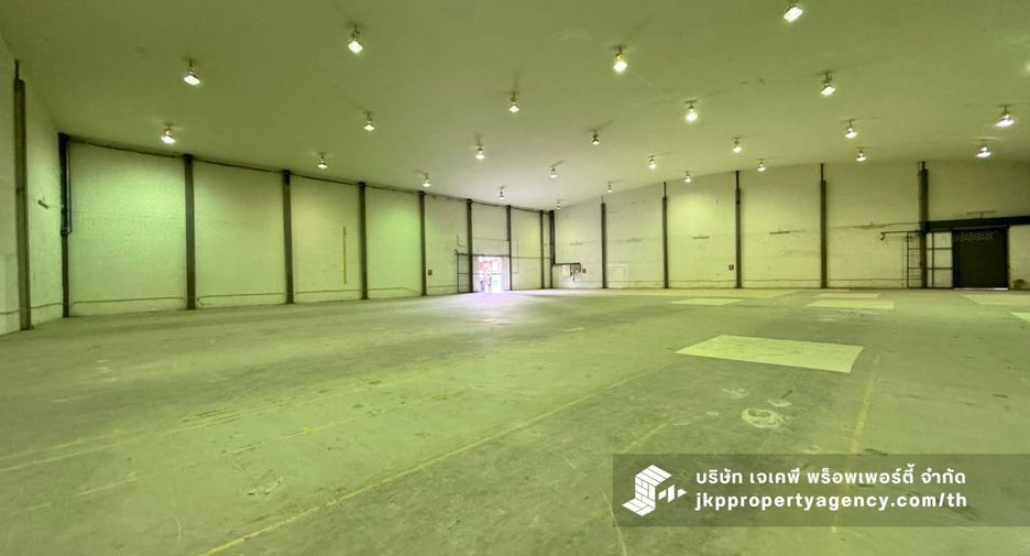 For rent warehouse in Bang Na, Bangkok