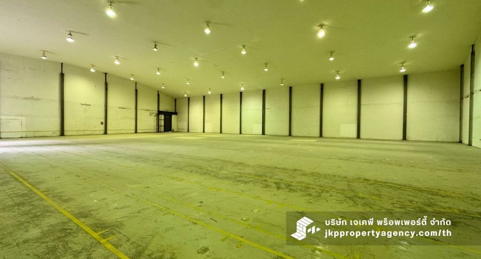 For rent warehouse in Bang Na, Bangkok