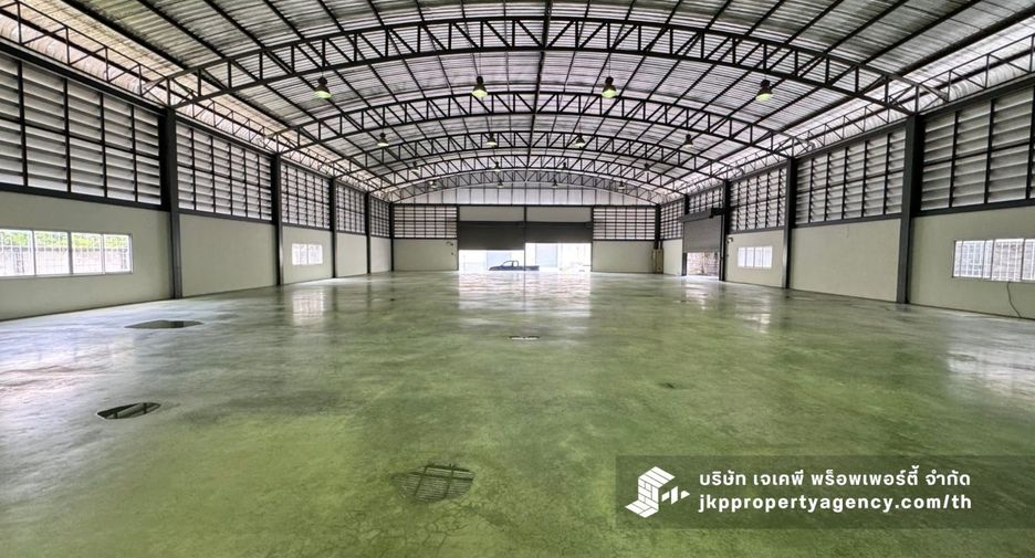 For rent warehouse in Bang Na, Bangkok