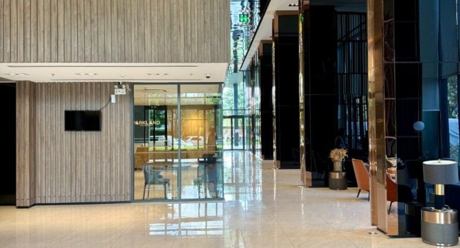 For sale 1 bed condo in Phasi Charoen, Bangkok