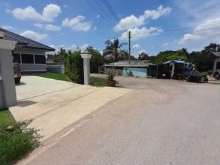 Haus zum Kauf mit 2 Zimmer in Mueang Ratchaburi, Ratchaburi