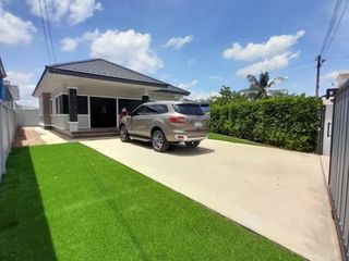 Haus zum Kauf mit 2 Zimmer in Mueang Ratchaburi, Ratchaburi