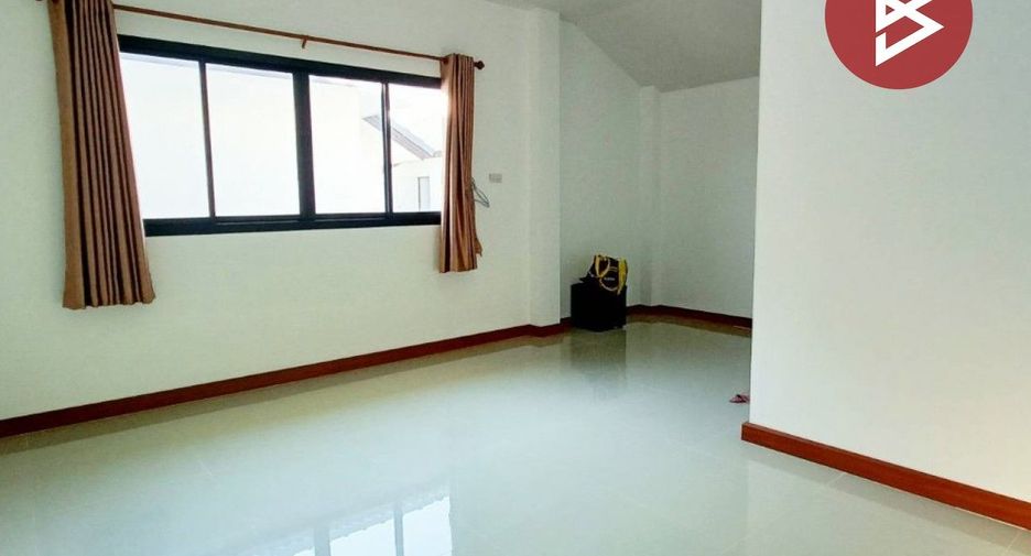 Продажа 4 спальни дом в Mueang Nakhon Sawan, Накхонсаван