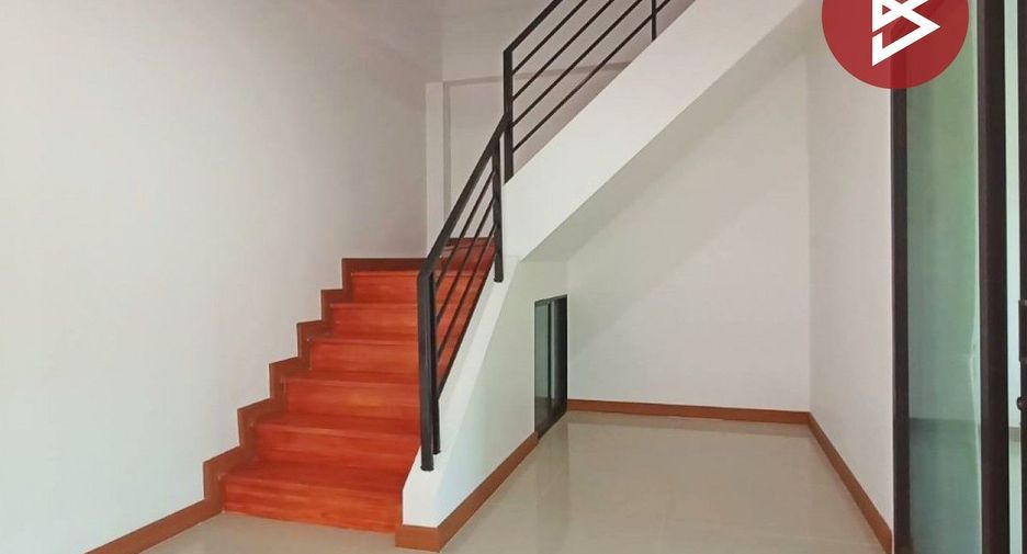 Продажа 4 спальни дом в Mueang Nakhon Sawan, Накхонсаван