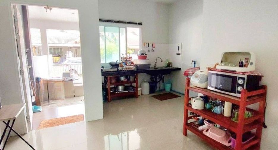 出售 2 卧室 联排别墅 在 Mueang Nakhon Si Thammarat, Nakhon Si Thammarat