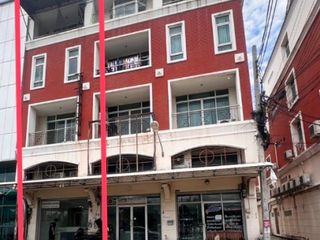 For sale 3 bedrooms retail Space in Bang Bon, Bangkok
