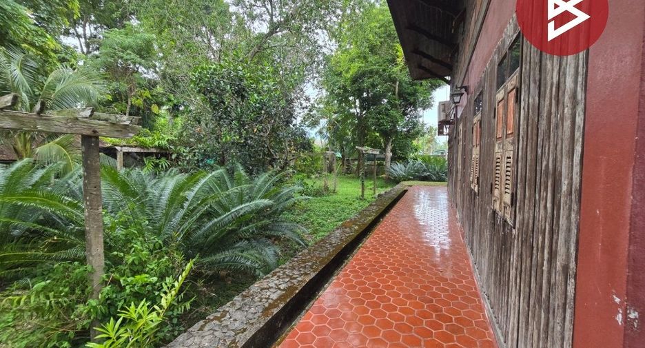 À vendre 5 chambres maison à Klaeng, Rayong
