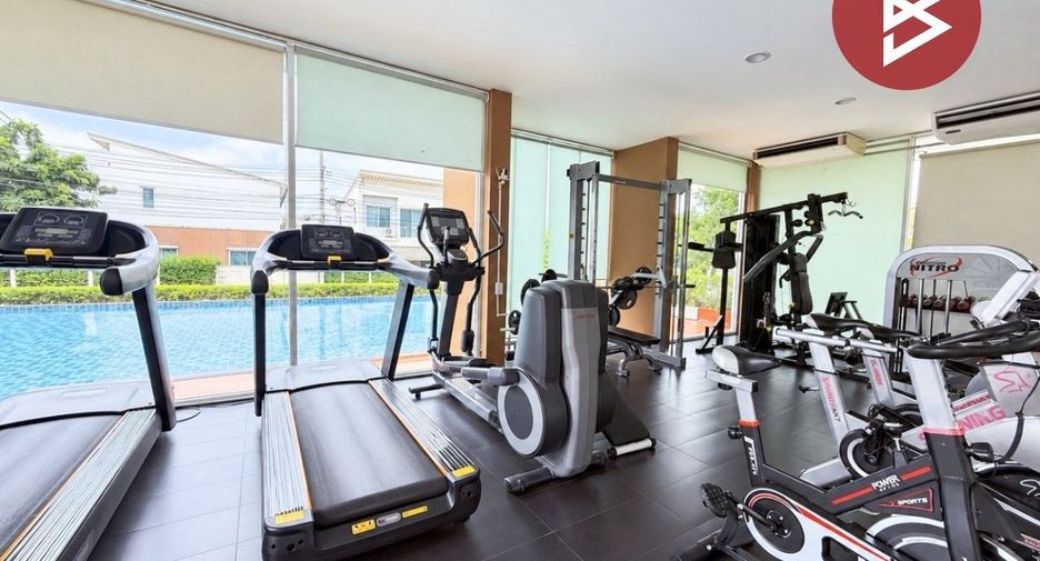For sale 3 bedrooms townhouse in Rat Burana, Bangkok