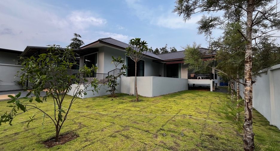 À louer 2 chambres villa à Mueang Krabi, Krabi