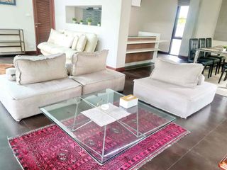 For rent 3 bedrooms house in Watthana, Bangkok