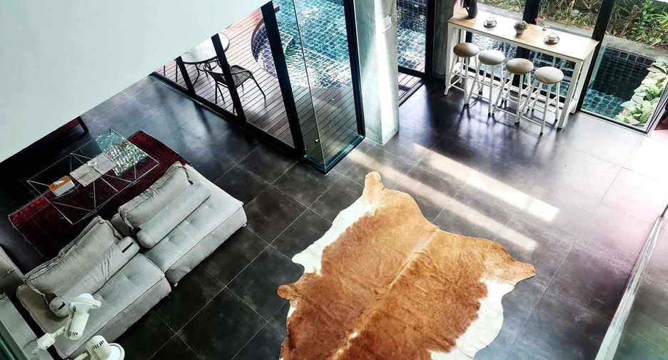 For rent 3 bedrooms house in Watthana, Bangkok