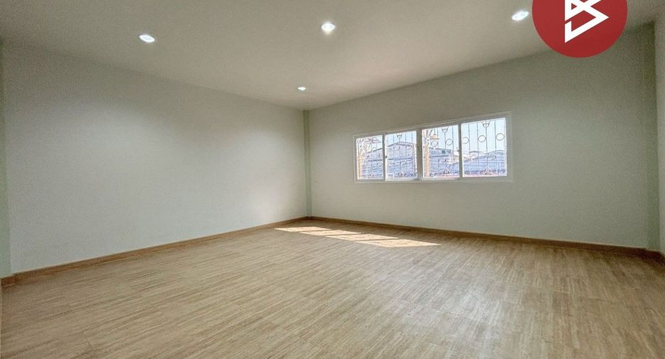 À vendre entrepôt à Bang Phli, Samut Prakan
