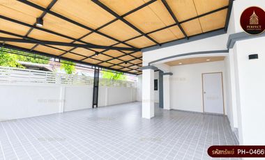 Продажа 4 спальни дом в Кхлонг Сам Ща, Бангкок