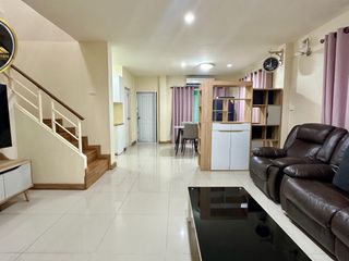 For rent 3 bedrooms house in Si Racha, Chonburi