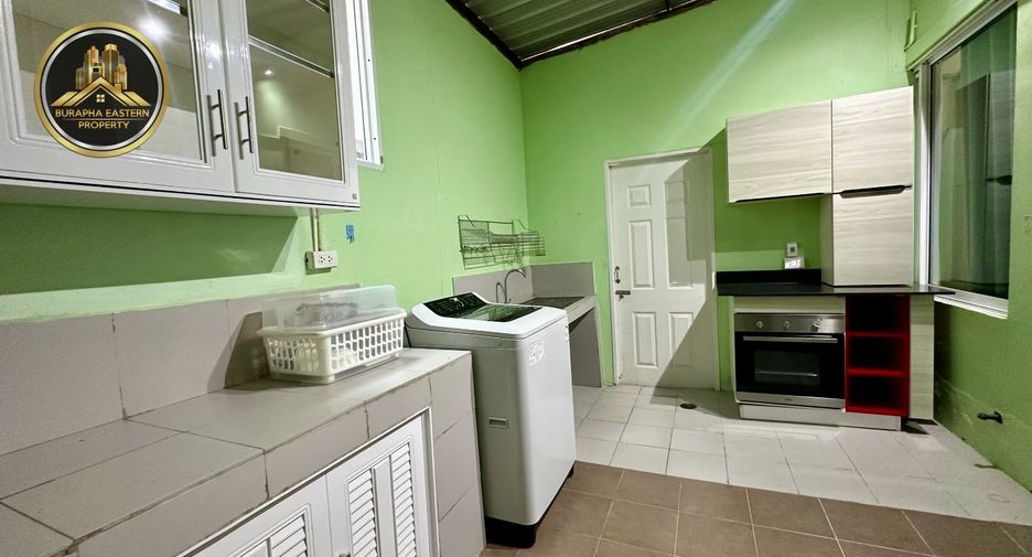 For rent 3 bedrooms house in Si Racha, Chonburi