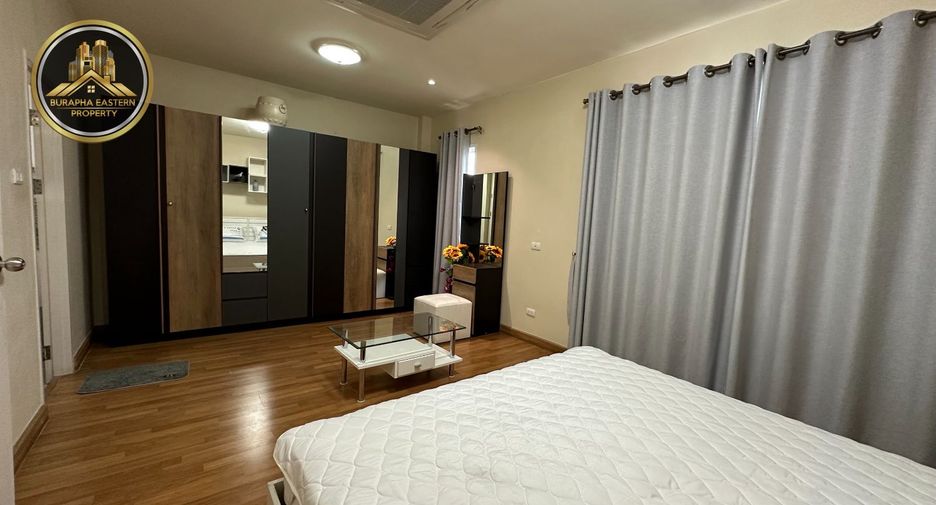 For rent 3 bedrooms house in Si Racha, Chonburi