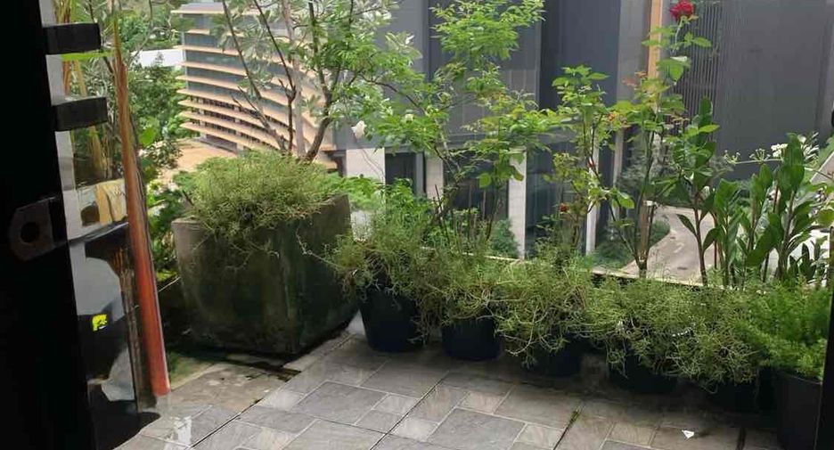 Продажа и аренда 3 спальни кондо в Кхлонг Тоеи, Бангкок