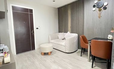 For sale 1 bed condo in Mueang Samut Prakan, Samut Prakan