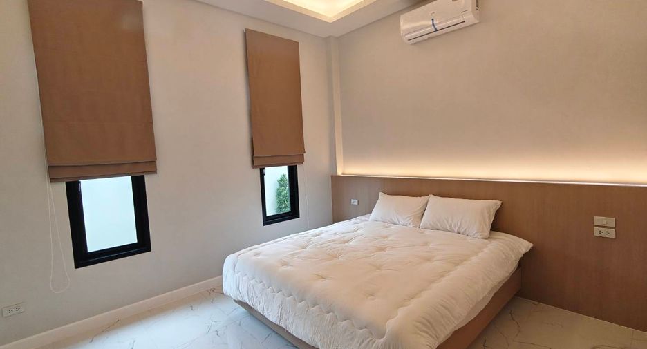 For sale 3 bedrooms villa in Bang Lamung, Chonburi