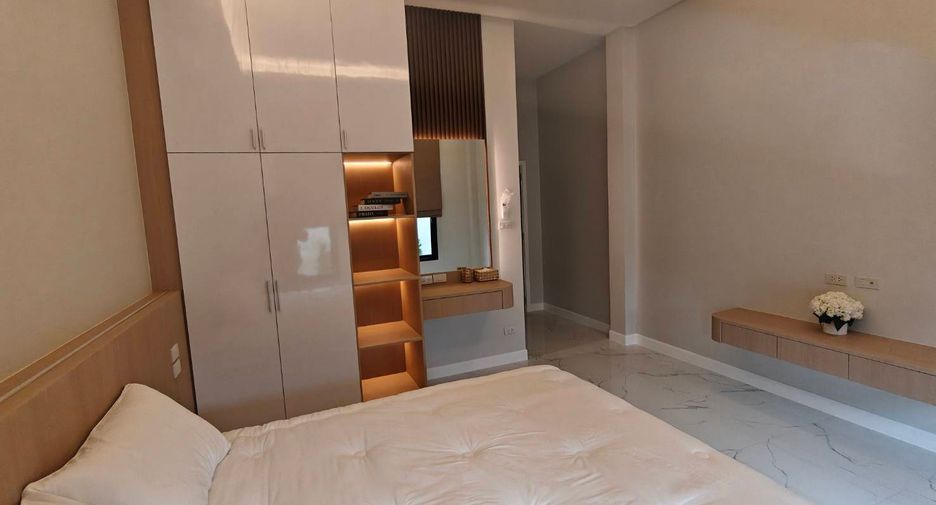 For sale 3 bedrooms villa in Bang Lamung, Chonburi