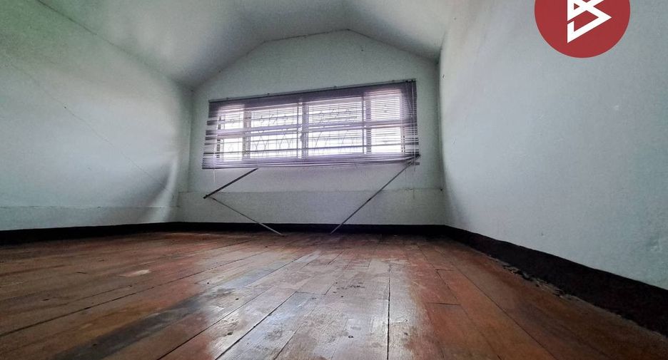 Casa adosada en venta de 3 habitaciones en Mueang Nakhon Pathom, Nakhon Pathom