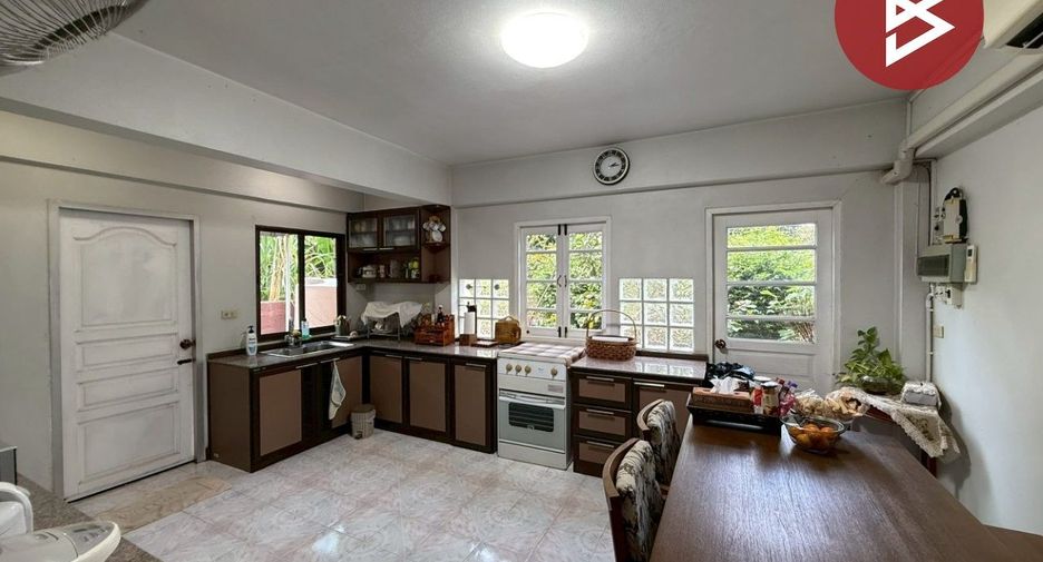For sale 3 bedrooms house in Min Buri, Bangkok