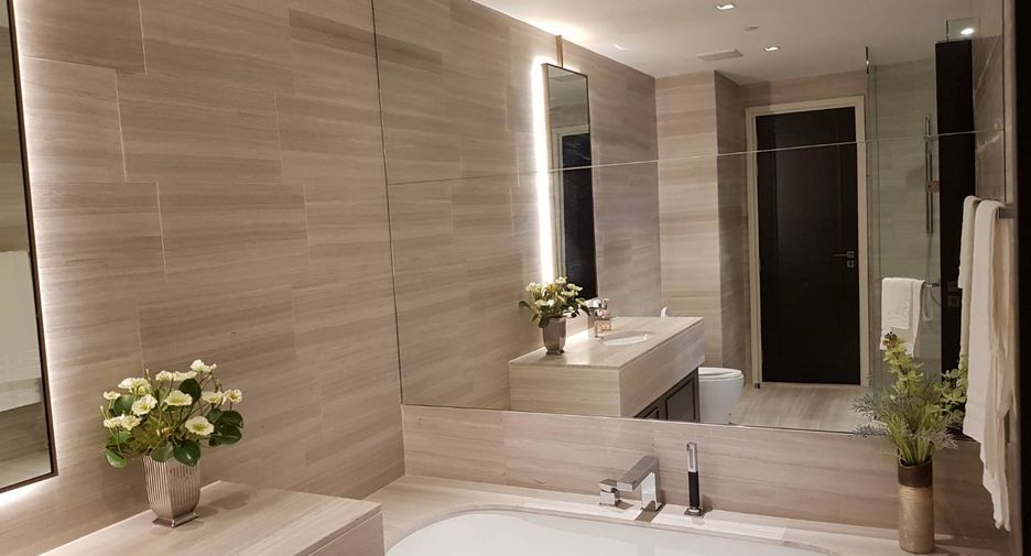 For rent 1 bed condo in Khlong Toei, Bangkok