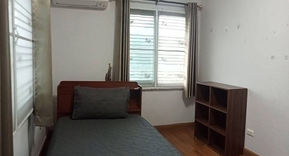 For rent 3 bedrooms house in East Pattaya, Pattaya