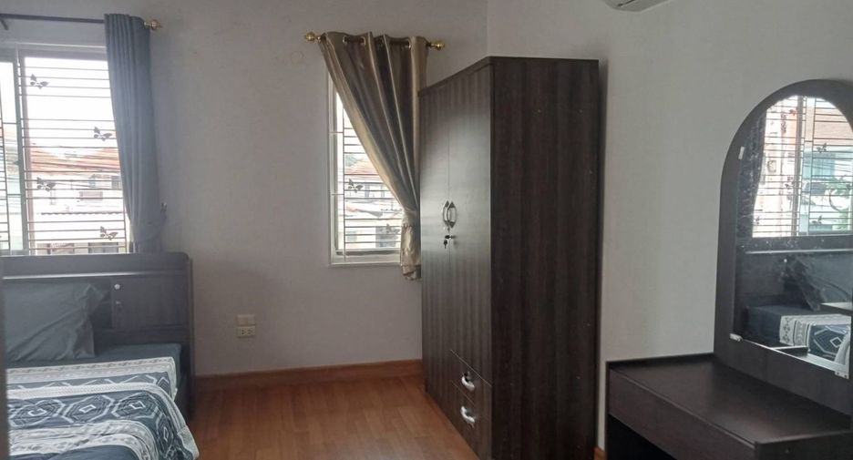 For rent 3 bedrooms house in East Pattaya, Pattaya