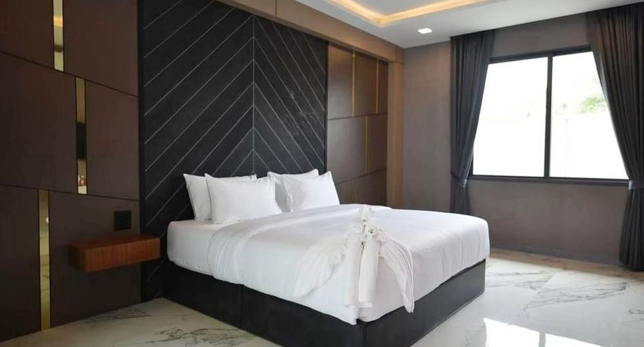 À louer 6 chambres villa à Bang Lamung, Chonburi