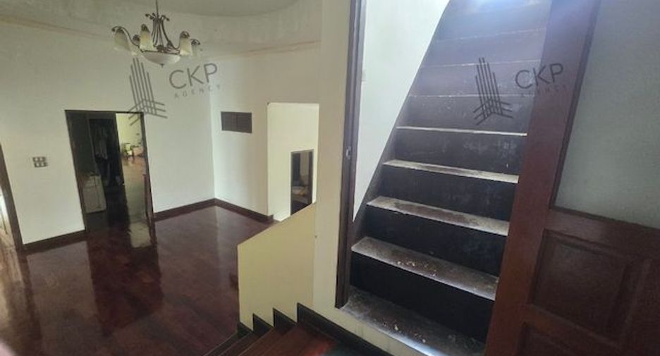 For sale 6 bedrooms house in Bang Bon, Bangkok