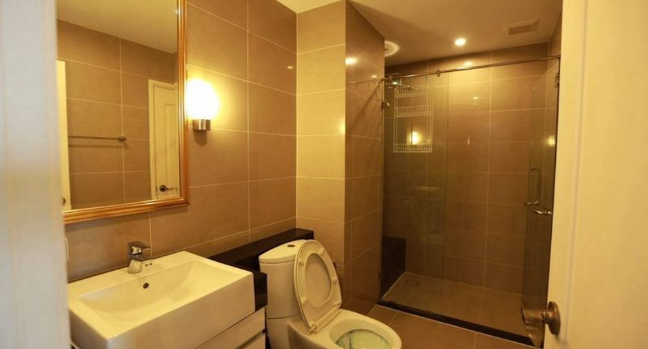 For rent 1 bed condo in Huai Khwang, Bangkok
