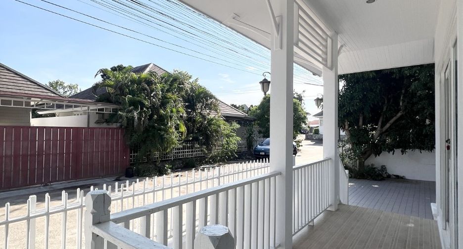 For sale 3 bedrooms house in Bang Lamung, Chonburi