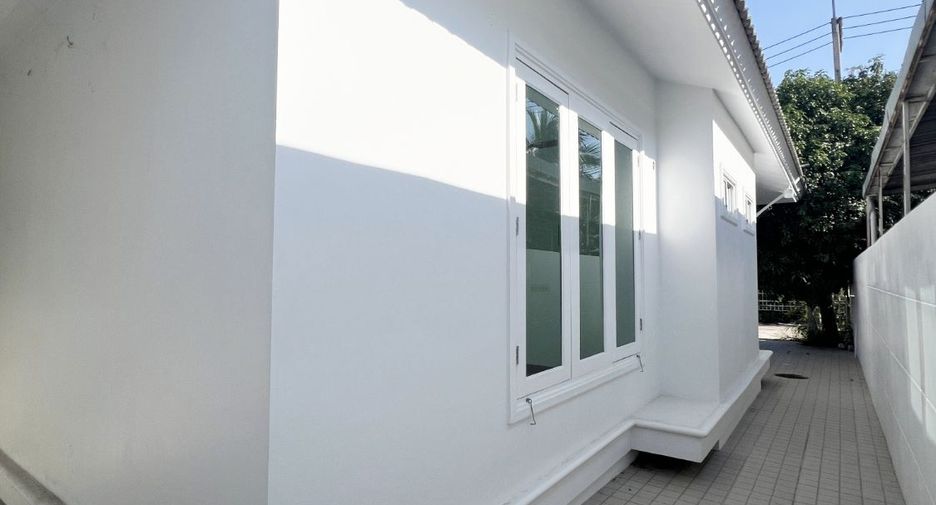 For sale 3 bedrooms house in Bang Lamung, Chonburi