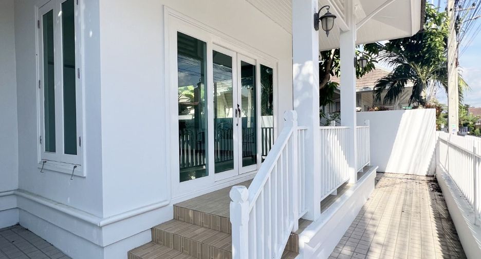 For sale 3 bedrooms house in Bang Lamung, Chonburi