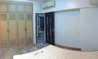 For rent 2 bedrooms condo in Sathon, Bangkok