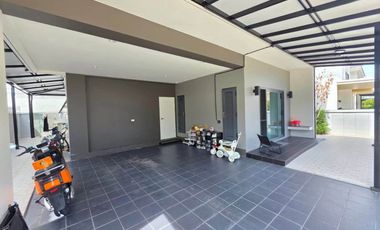 For sale 4 bedrooms house in Bang Lamung, Chonburi