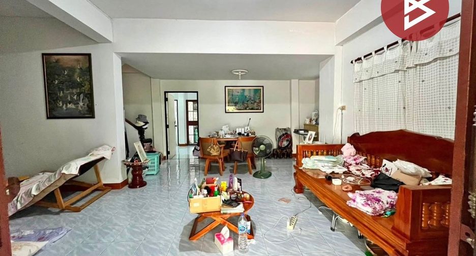出售 3 卧室 联排别墅 在 Mueang Nakhon Si Thammarat, Nakhon Si Thammarat