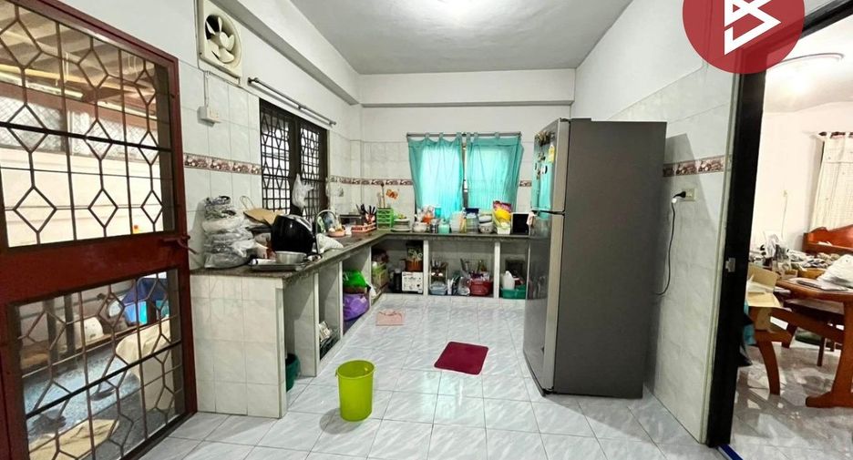 出售 3 卧室 联排别墅 在 Mueang Nakhon Si Thammarat, Nakhon Si Thammarat