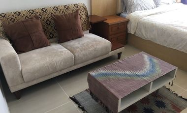 Продажа 1 кровать кондо в Хуаи Кхщанг, Бангкок