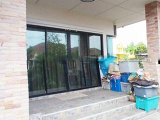 Casa en venta de 3 habitaciones en Sam Phran, Nakhon Pathom