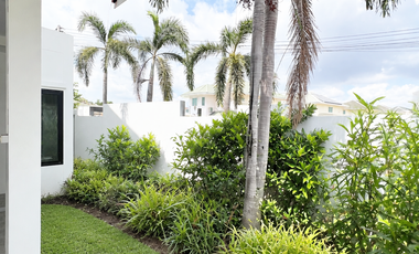 For sale 2 bedrooms townhouse in Bang Lamung, Chonburi