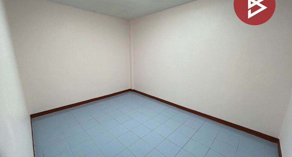 For sale 1 bed townhouse in Mueang Samut Prakan, Samut Prakan
