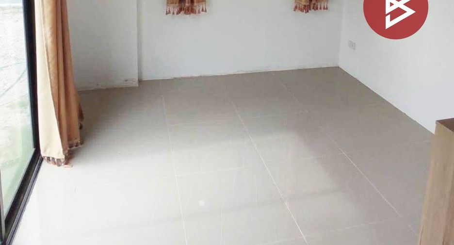 Reihenhaus zum Kauf mit 3 Zimmer in Mueang Chon Buri, Chonburi