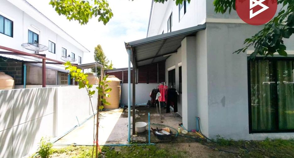 Reihenhaus zum Kauf mit 3 Zimmer in Mueang Chon Buri, Chonburi
