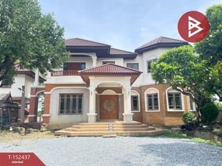 Casa en venta de 3 habitaciones en Sam Phran, Nakhon Pathom