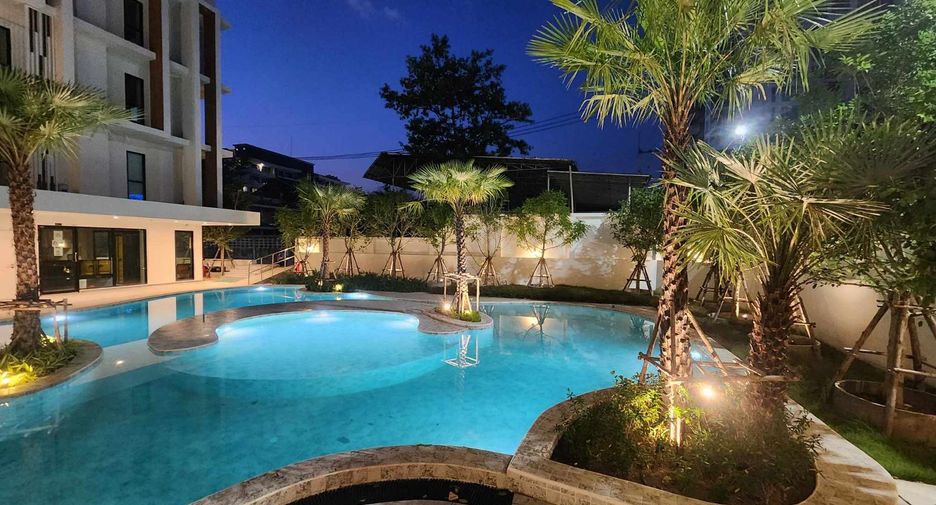 For sale studio condo in Bang Lamung, Chonburi