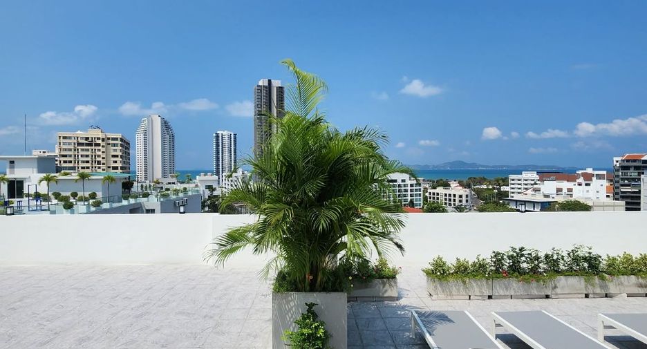 For sale studio condo in Bang Lamung, Chonburi