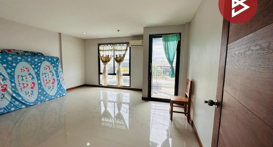 For sale 3 bedrooms retail Space in Ban Pong, Ratchaburi