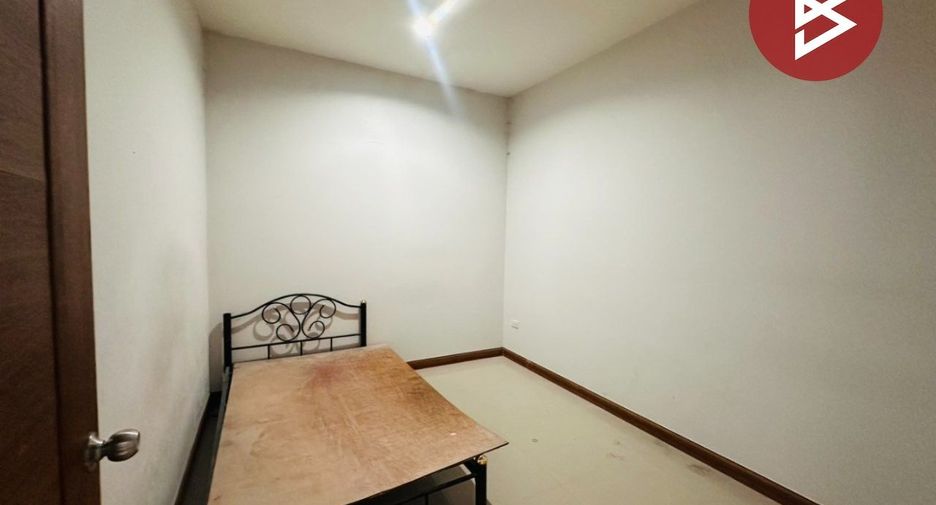 For sale 3 bedrooms retail Space in Ban Pong, Ratchaburi